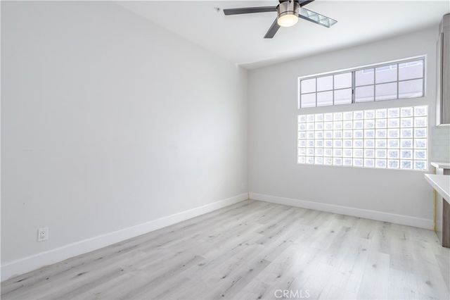 18347 Saticoy 28, Reseda, CA 91335