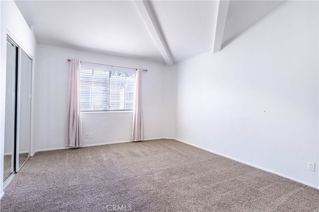 18347 Saticoy 28, Reseda, CA 91335