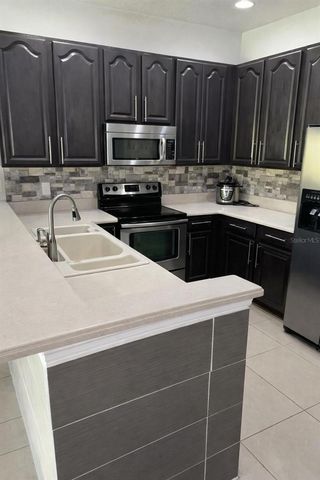 11845 GREAT COMMISSION WAY, Orlando, FL 32832