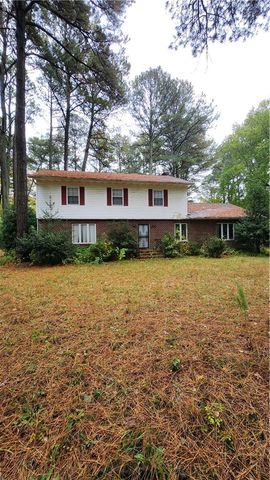 302 Sandberg LN, Cardinal, VA 23025