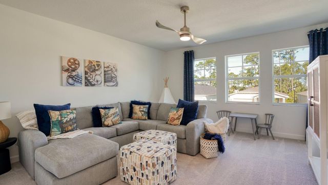 1987 Fuchsia Place NW, Palm Bay, FL 32907