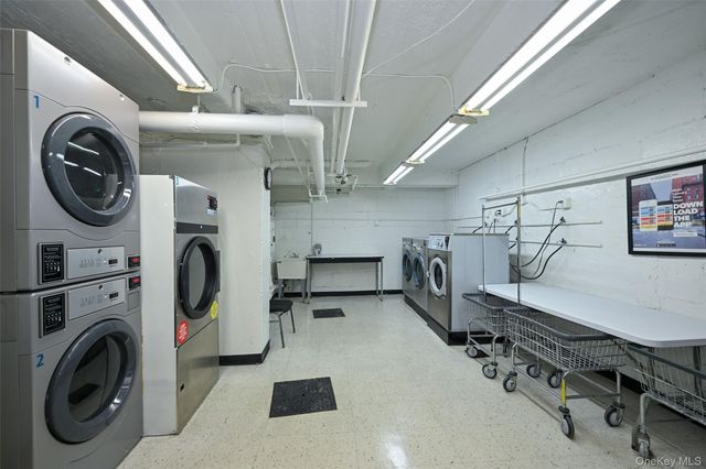 73-11 Bell Boulevard 1F, Oakland Gardens, NY 11364