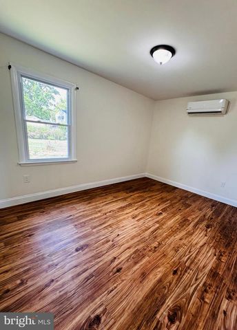 533 MARTIN AVE, Mount Joy, PA 17552