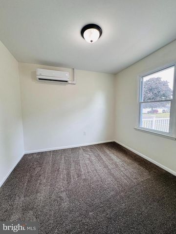 533 MARTIN AVE, Mount Joy, PA 17552