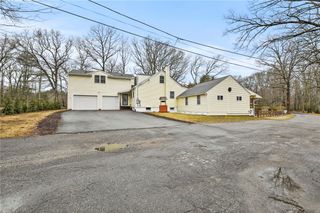 1381 Putnam Pike, Glocester, RI 02814