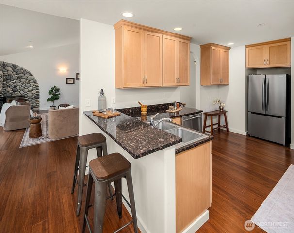 10420 SW 230th Street, Vashon, WA 98070