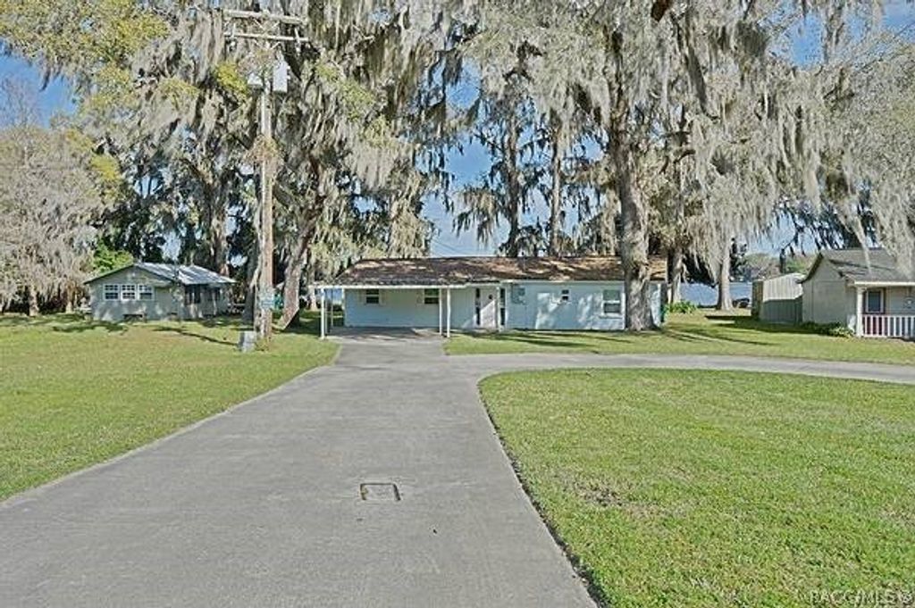 426 Ella Avenue, Inverness, FL 34450