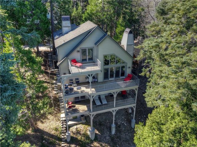 319 Mittry Lane, Lake Arrowhead, CA 92352