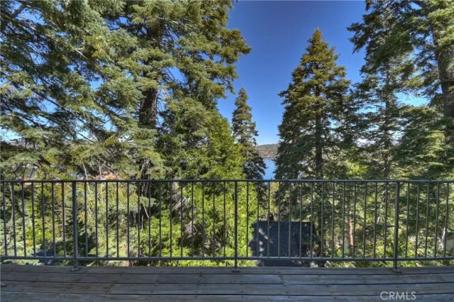 319 Mittry Lane, Lake Arrowhead, CA 92352