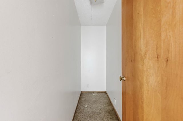 528 E 79th St S, Haysville, KS 67060