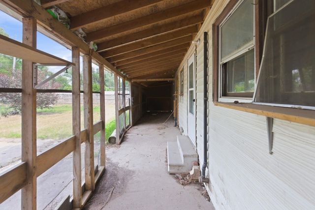 528 E 79th St S, Haysville, KS 67060