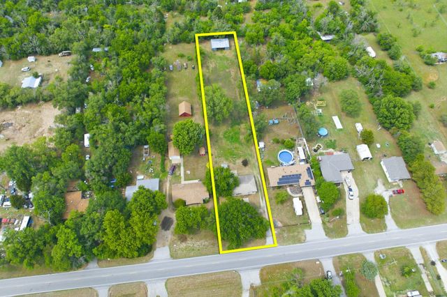 528 E 79th St S, Haysville, KS 67060