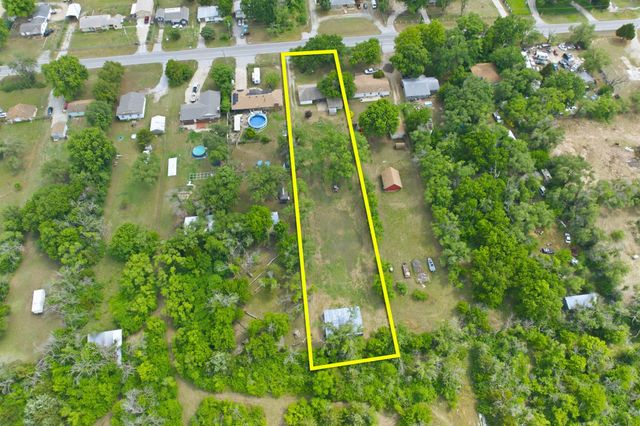 528 E 79th St S, Haysville, KS 67060