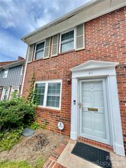 1300 Larchmont Place 311, Salisbury, NC 28144