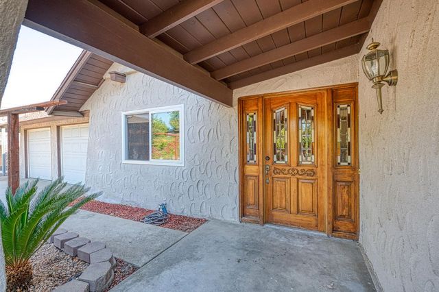 11249 Mountain View Drive, Madera, CA 93636
