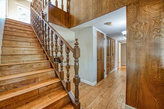 11249 Mountain View Drive, Madera, CA 93636