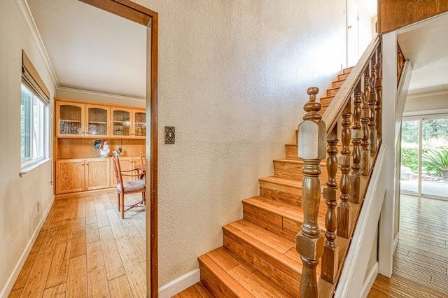 11249 Mountain View Drive, Madera, CA 93636