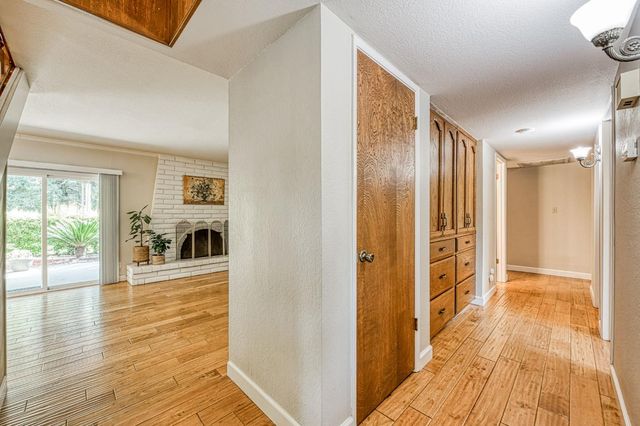 11249 Mountain View Drive, Madera, CA 93636