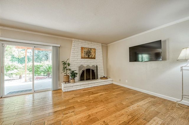11249 Mountain View Drive, Madera, CA 93636