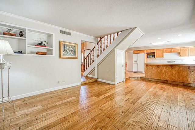 11249 Mountain View Drive, Madera, CA 93636