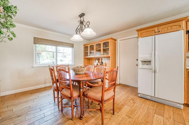 11249 Mountain View Drive, Madera, CA 93636