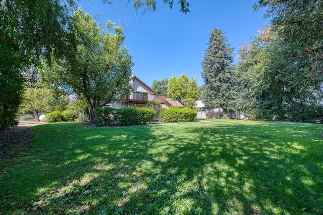 11249 Mountain View Drive, Madera, CA 93636