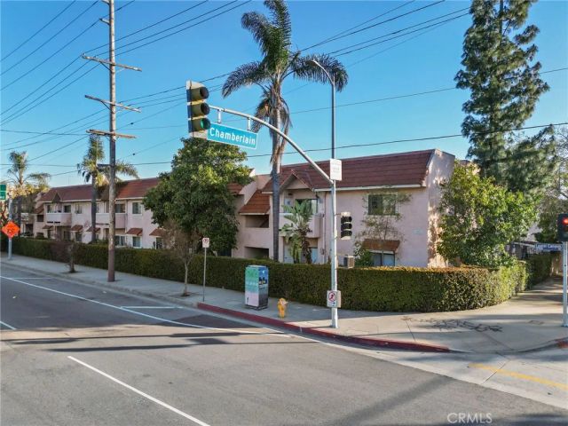 10943 Laurel Canyon Boulevard B9, San Fernando, CA 91340