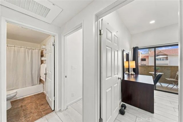 10943 Laurel Canyon Boulevard B9, San Fernando, CA 91340