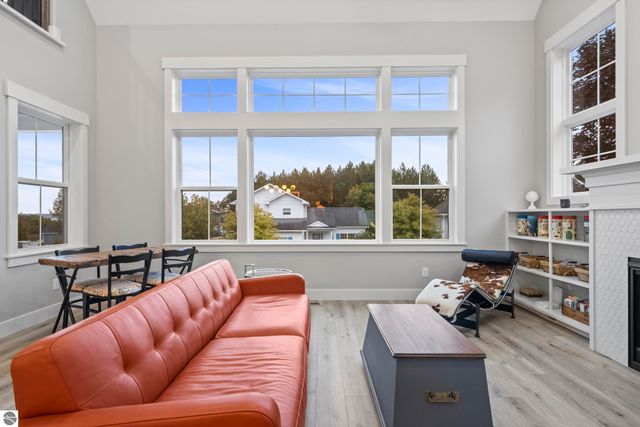 10708 Shrewbury Street, Traverse City, MI 49684