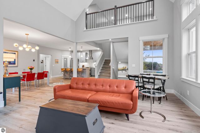 10708 Shrewbury Street, Traverse City, MI 49684