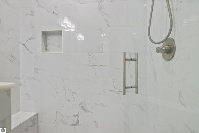 10708 Shrewbury Street, Traverse City, MI 49684