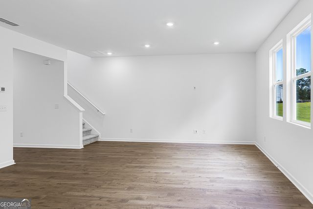 207 Groveton Court, Euharlee, GA 30145