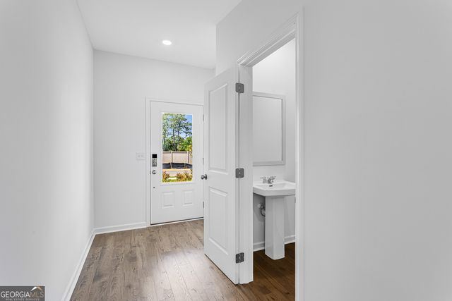 207 Groveton Court, Euharlee, GA 30145