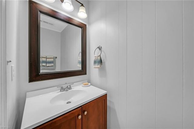 1221 Winston ST, Norfolk, VA 23518