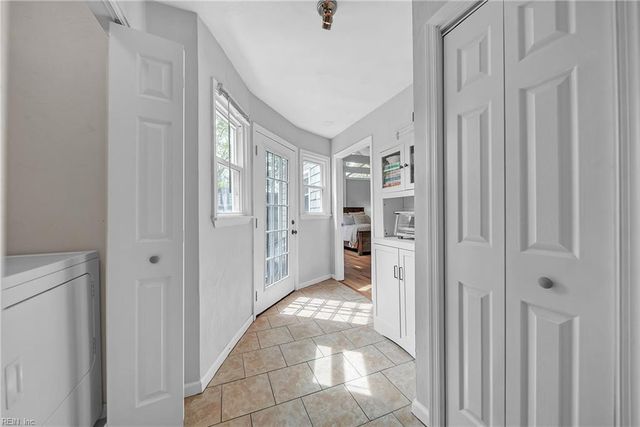 1221 Winston ST, Norfolk, VA 23518