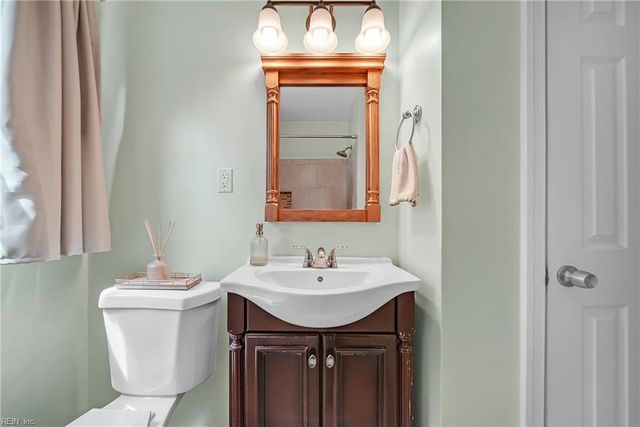 1221 Winston ST, Norfolk, VA 23518