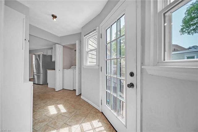 1221 Winston ST, Norfolk, VA 23518