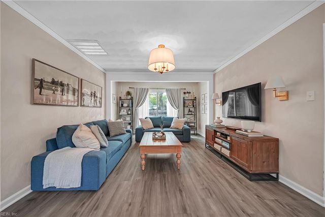 1221 Winston ST, Norfolk, VA 23518