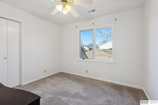 6313 S 156th Avenue, Omaha, NE 68135