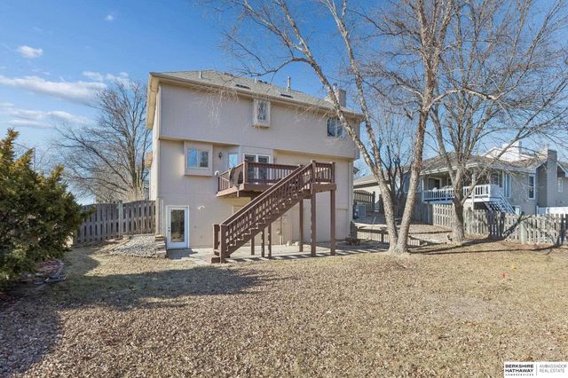 6313 S 156th Avenue, Omaha, NE 68135