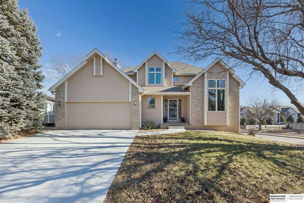 6313 S 156th Avenue, Omaha, NE 68135