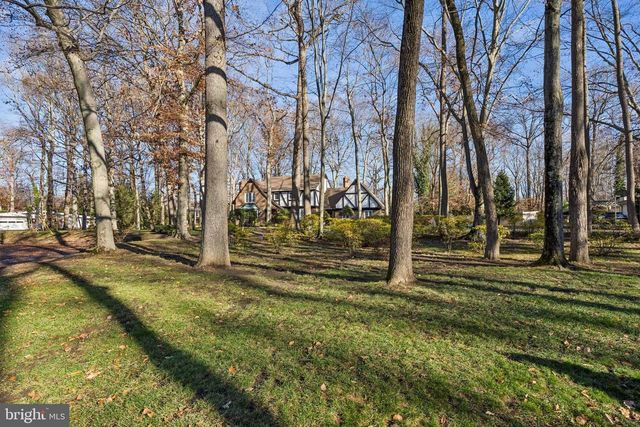 2 ORIOLE WAY, Moorestown, NJ 08057