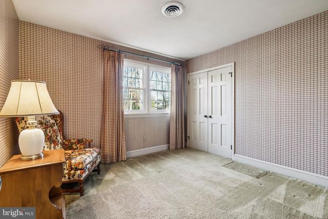 2 ORIOLE WAY, Moorestown, NJ 08057