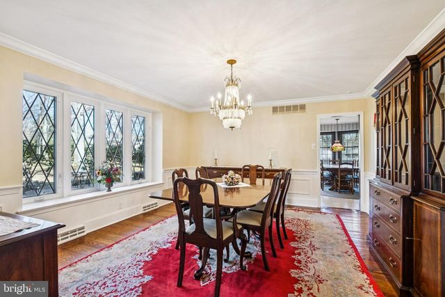 2 ORIOLE WAY, Moorestown, NJ 08057