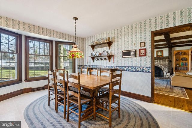 2 ORIOLE WAY, Moorestown, NJ 08057