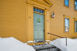 15 High St # 2, Exeter, NH 03833