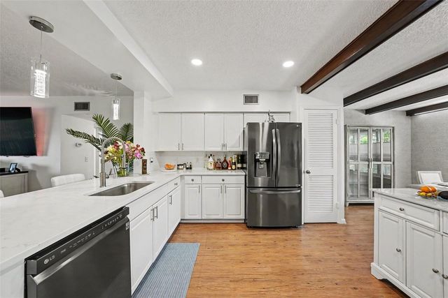 2284 PHILIPPINE DRIVE 69, Clearwater, FL 33763