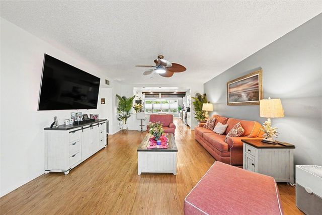 2284 PHILIPPINE DRIVE 69, Clearwater, FL 33763