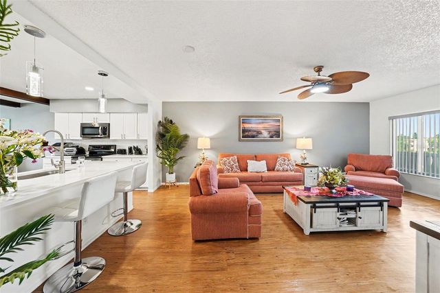 2284 PHILIPPINE DRIVE 69, Clearwater, FL 33763