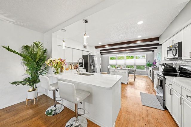 2284 PHILIPPINE DRIVE 69, Clearwater, FL 33763